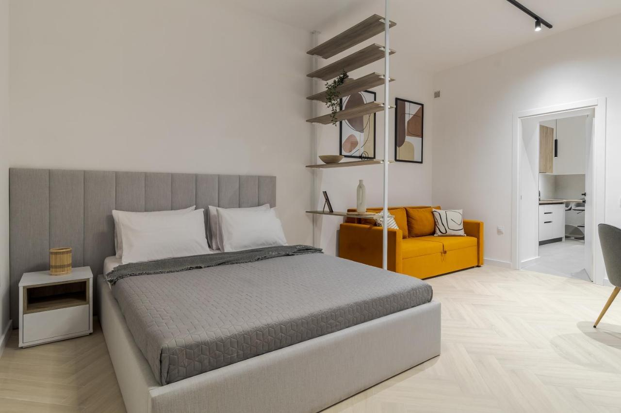 Inshiapartments On Ferentsa Lista Str Lviv Exteriör bild